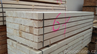 Hranol dřevěný smrkový 100 x100 délka 3 m